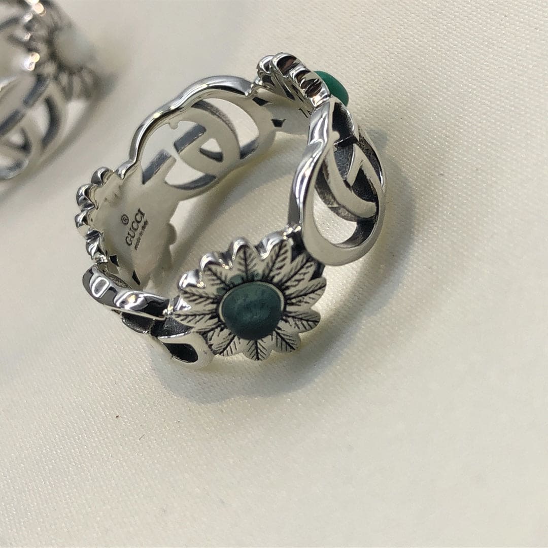 Double Gucci Flowers Ring