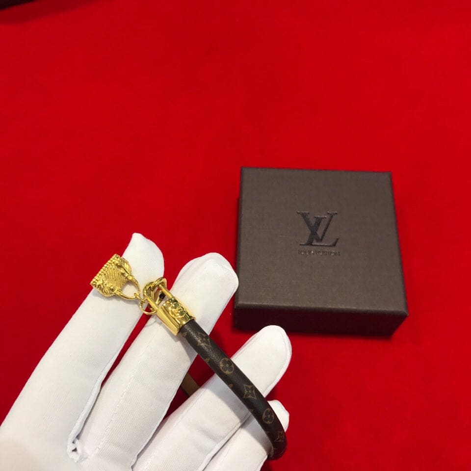 18K Louis Vuitton Alma Bracelet
