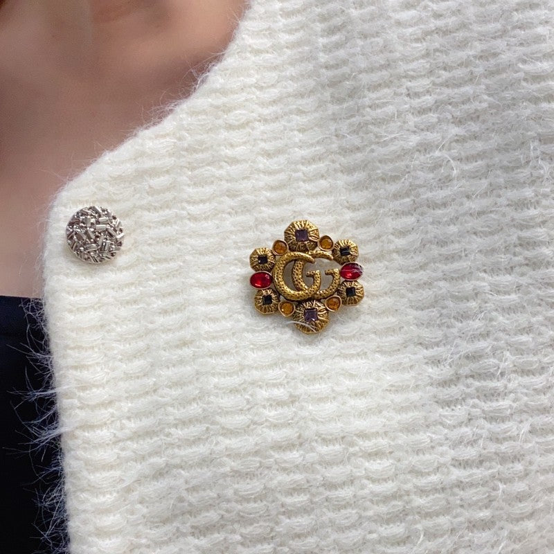 18K Double Gucci Flower Crystal Brooch