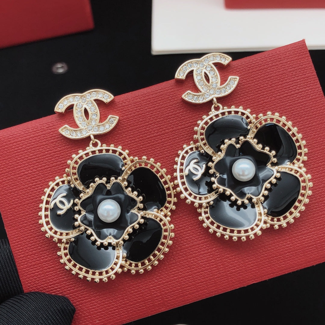 18K  Chanel Camellia Diamond Earrings