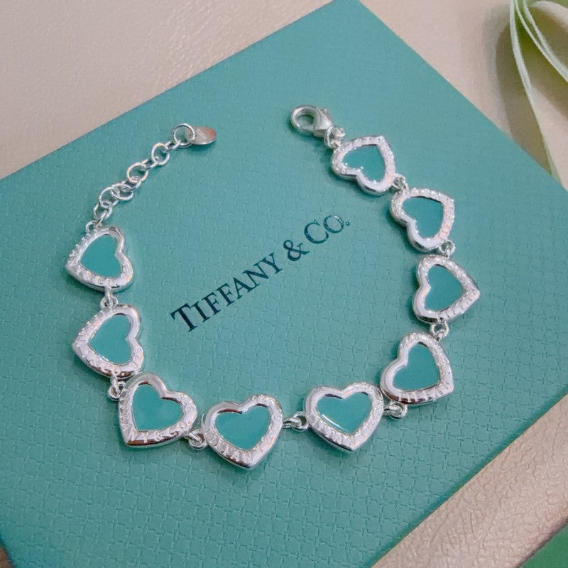 18K Return to Tiffany Green Heart Tag Bracelet