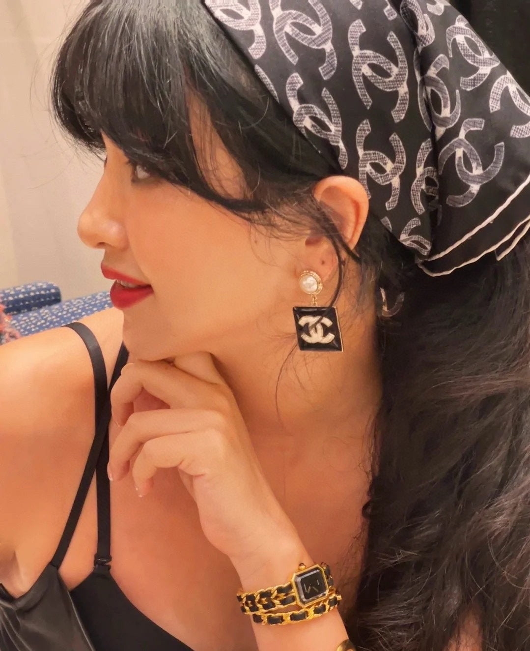 18K  Chanel Square Pearl Pendant Earrings