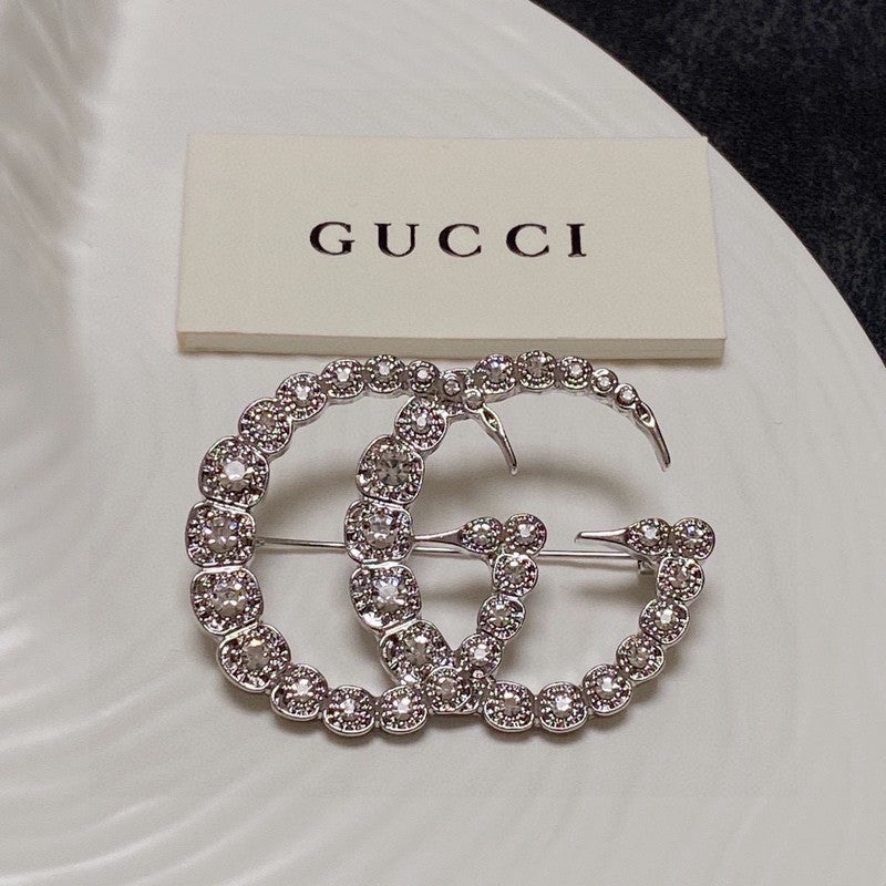 18K Double Gucci Crystal Brooch