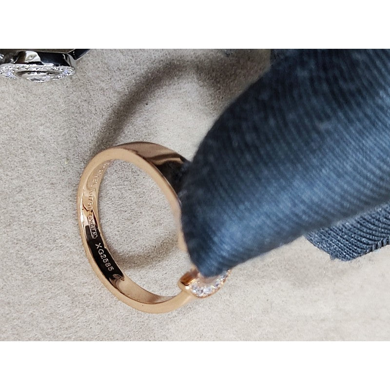 18K  Chanel No.5 Diamond Ring