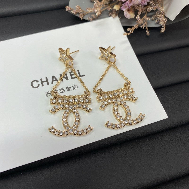 18K  Chanel Star Earrings