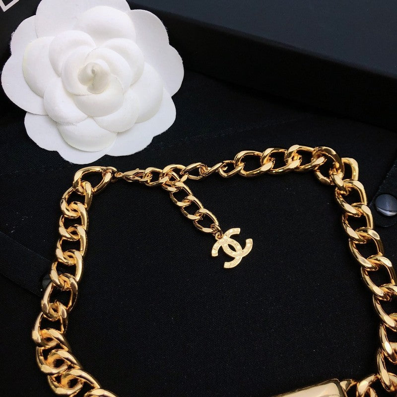 18K  Chanel Pearl Choker Chain Necklace