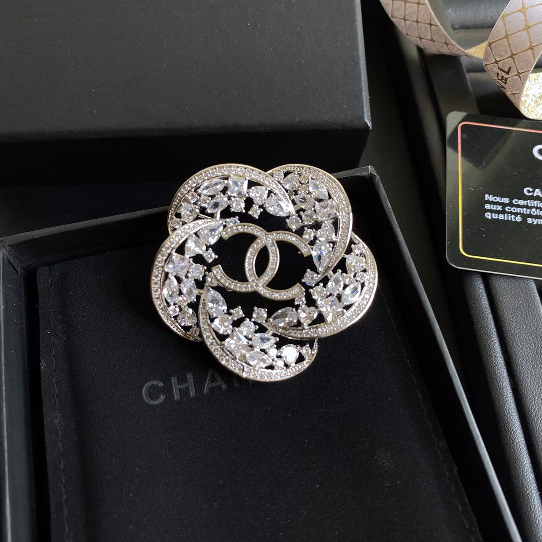 18K  Chanel Camellia Crystals Brooch