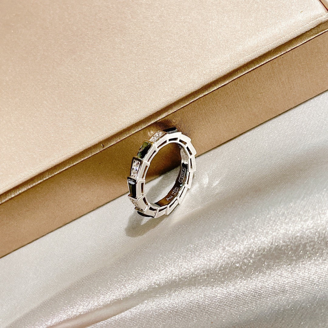 18K BVLGARI Serpenti Viper Malachite Ring