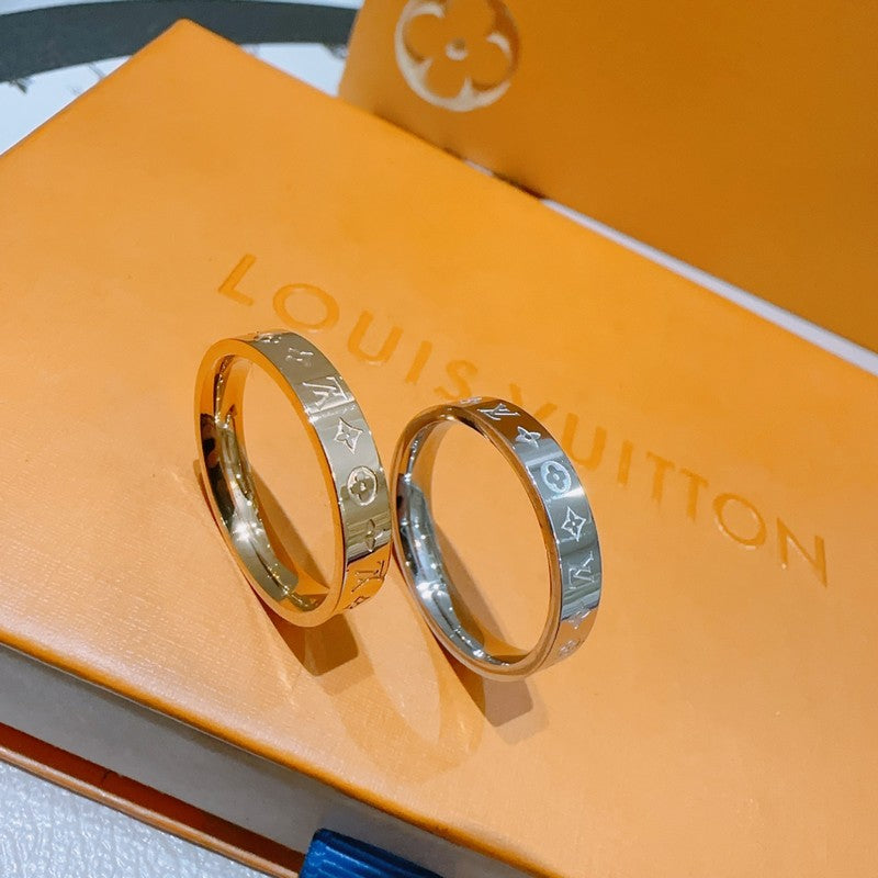 18K Louis Vuitton Instinct Set of Two Gold Rings