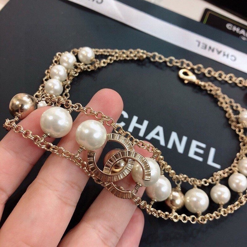 18K  Chanel Pearl Choker Chain Necklace